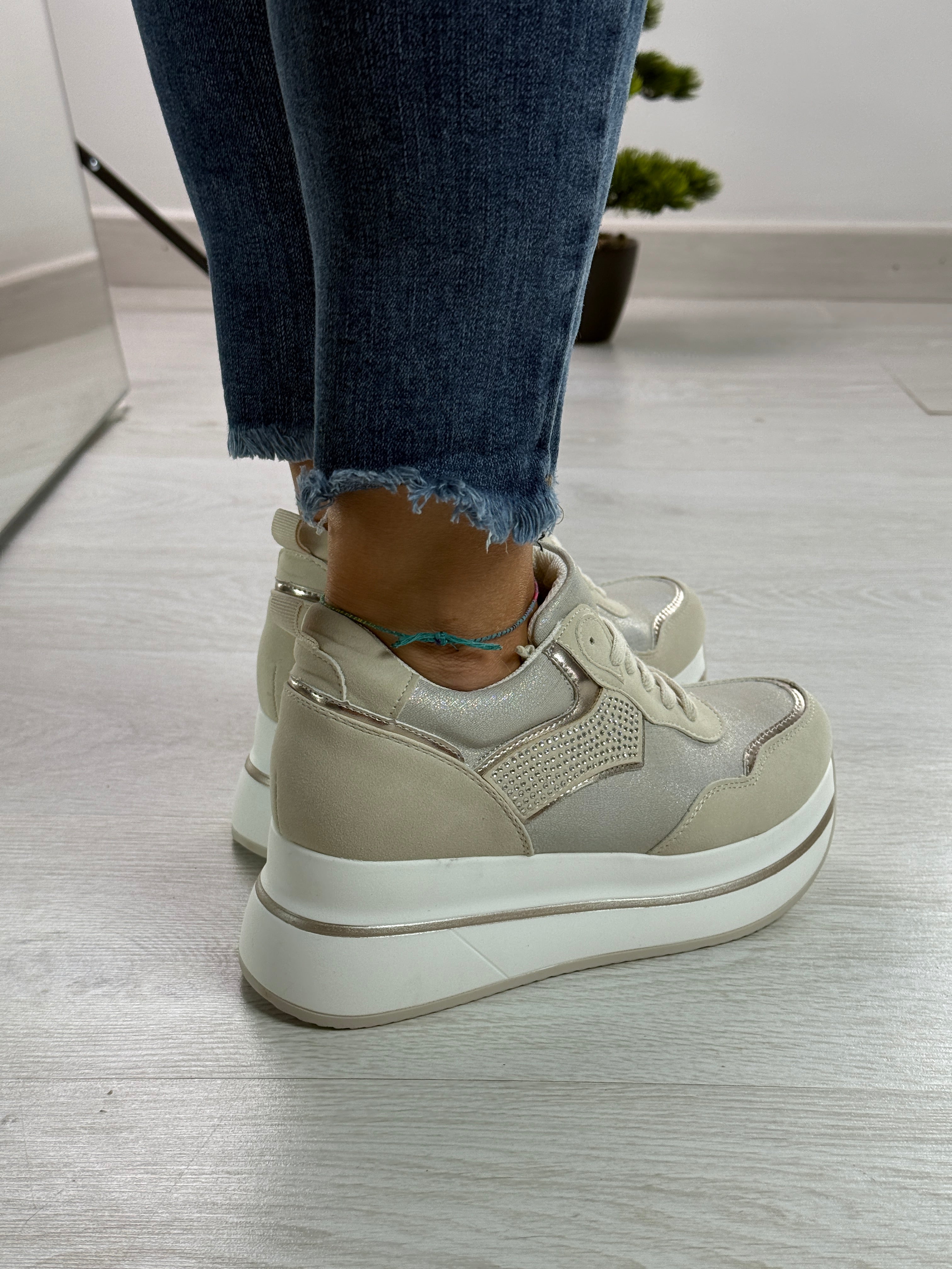 Desy_sneakers alta beige