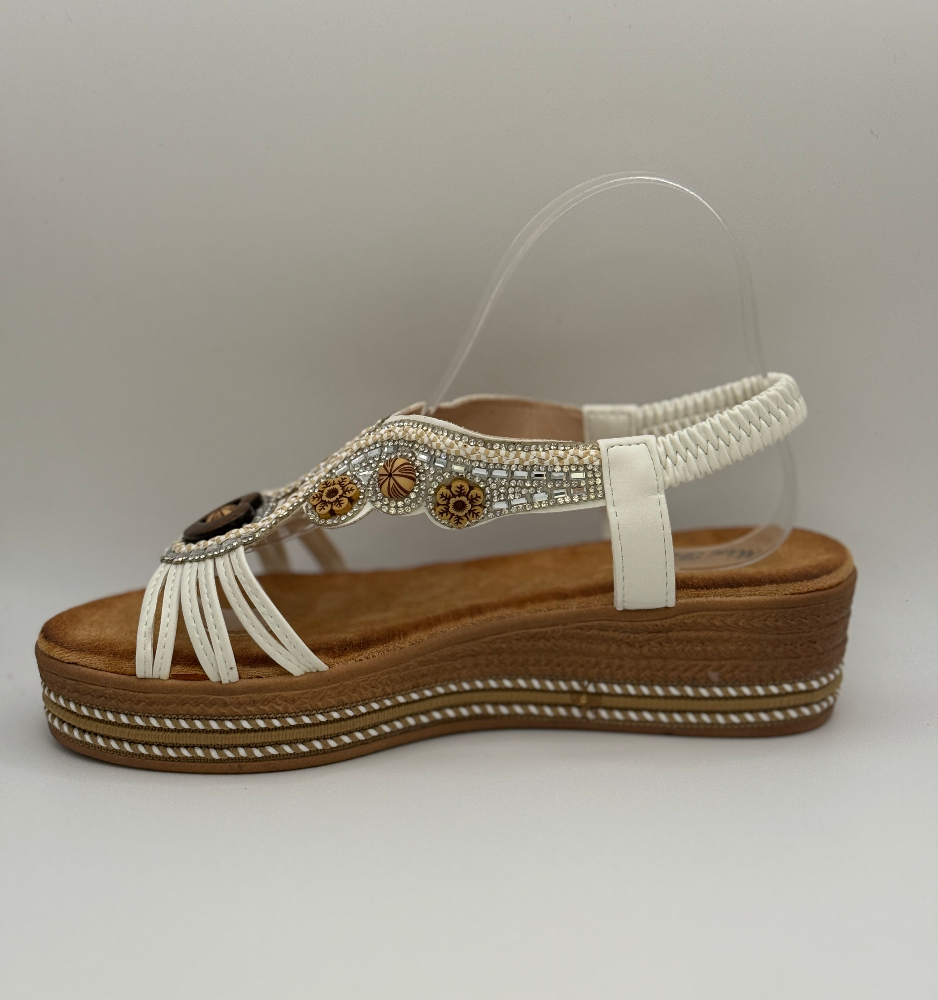 Danielle_sandalo con zeppa