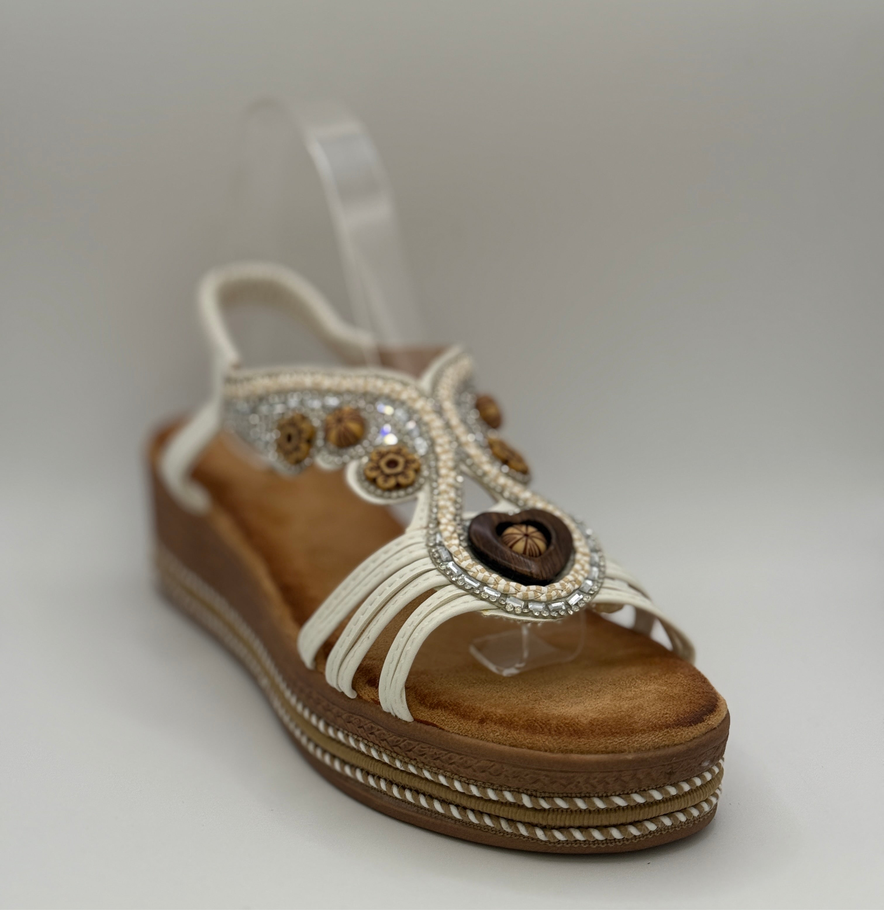 Danielle_sandalo con zeppa