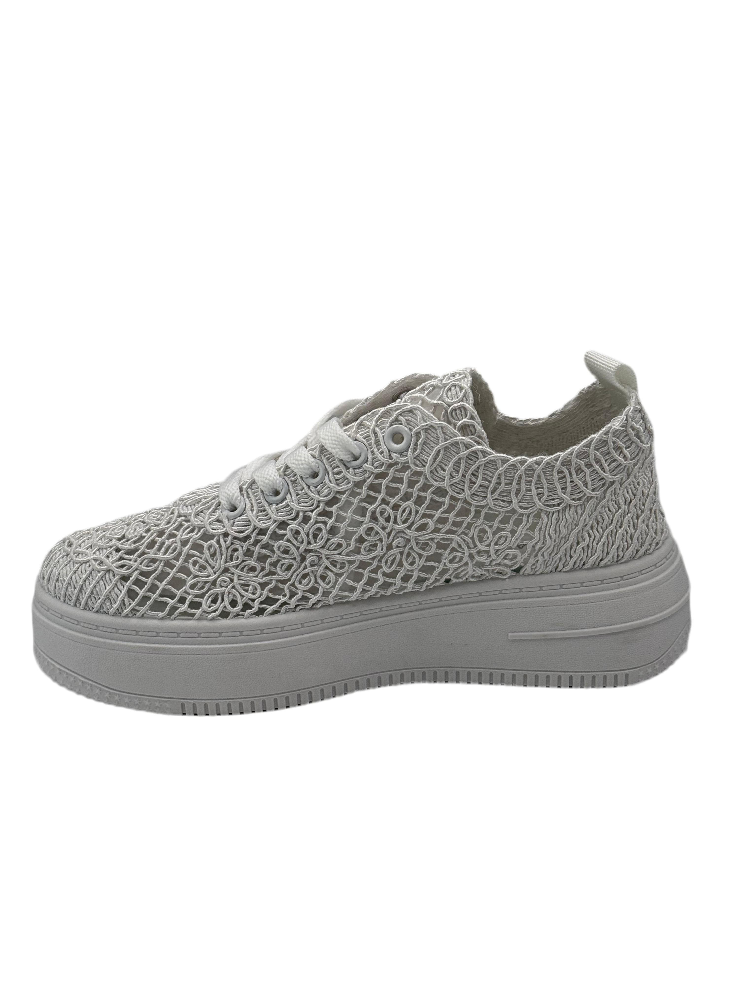 Cristal-sneakers di tela ricamate