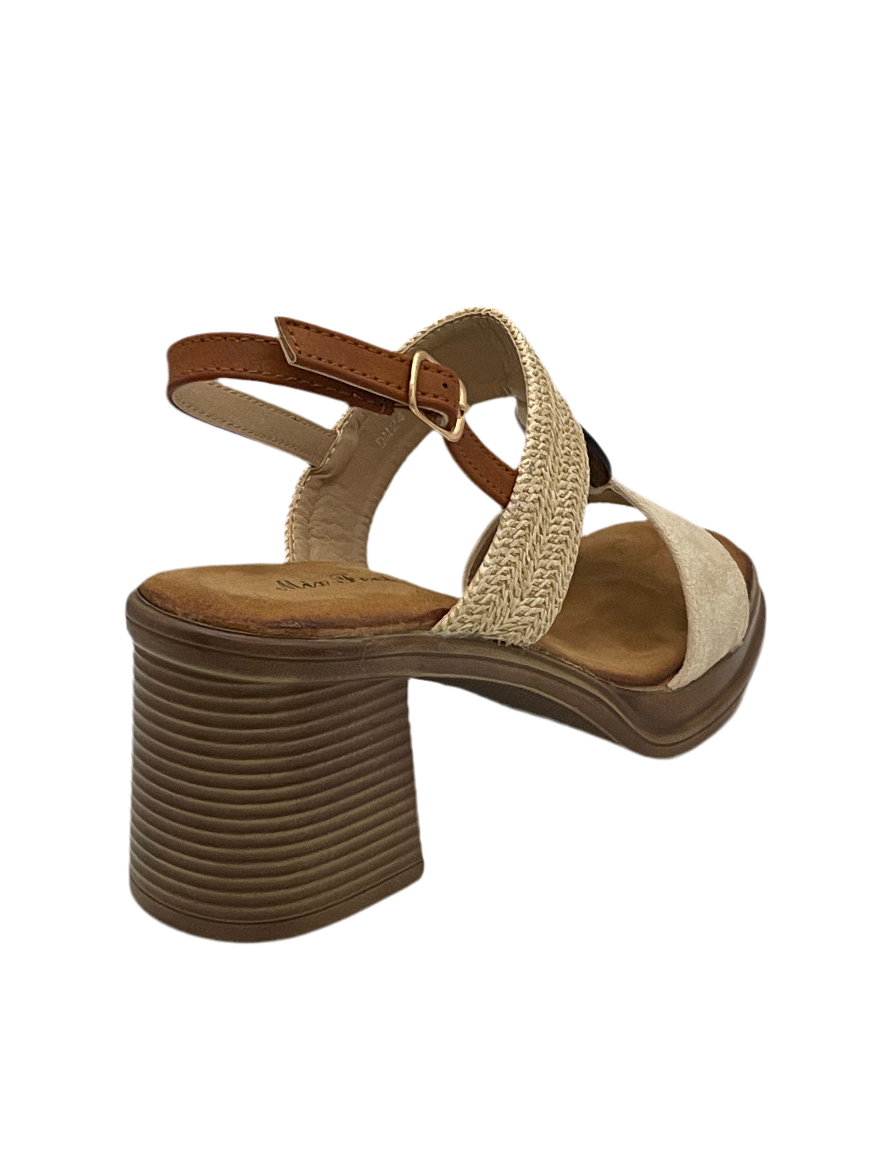 Clarissa_sandalo con tacco