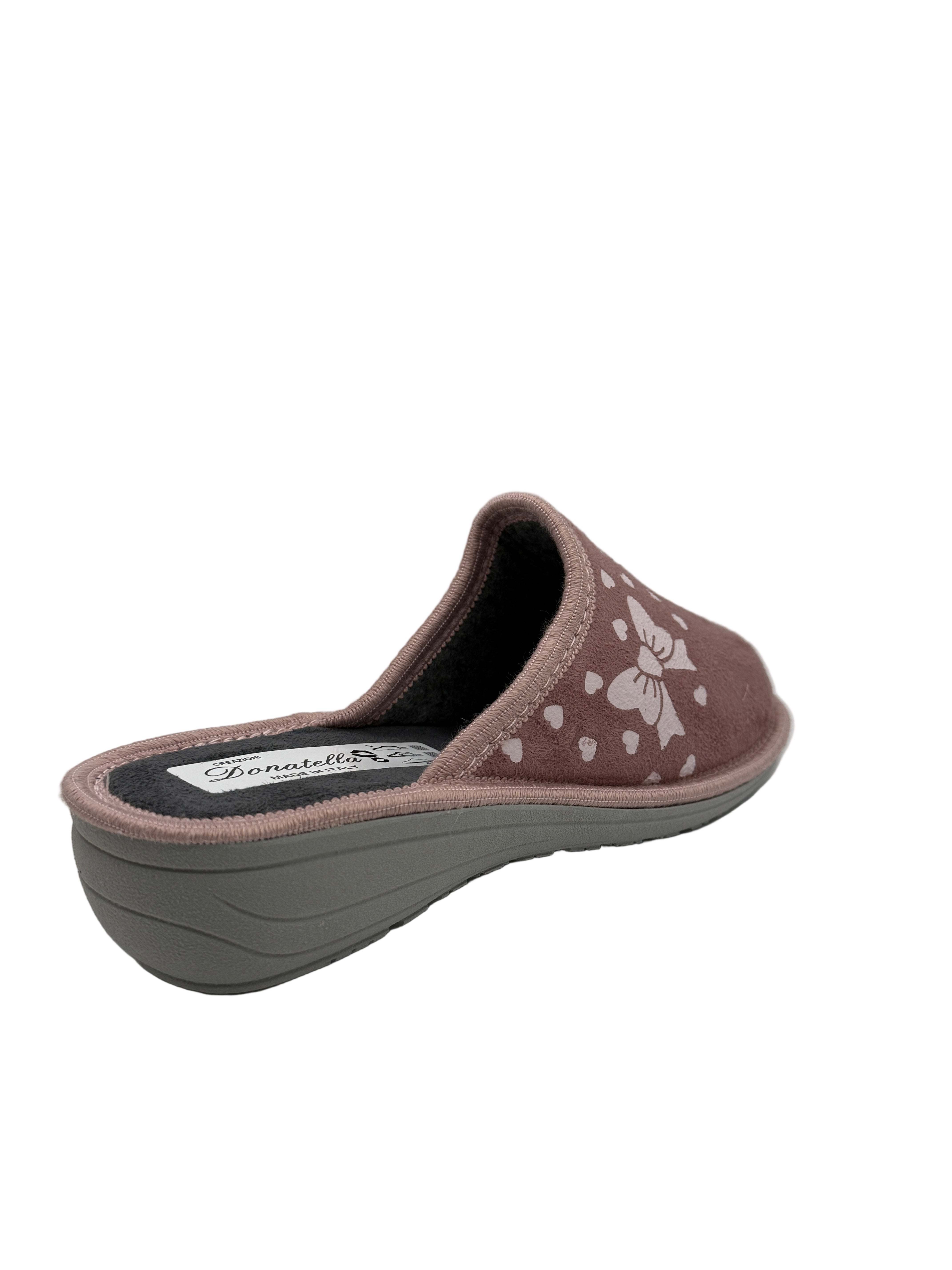 Elena_pantofola color cipria con fiocco e cuori