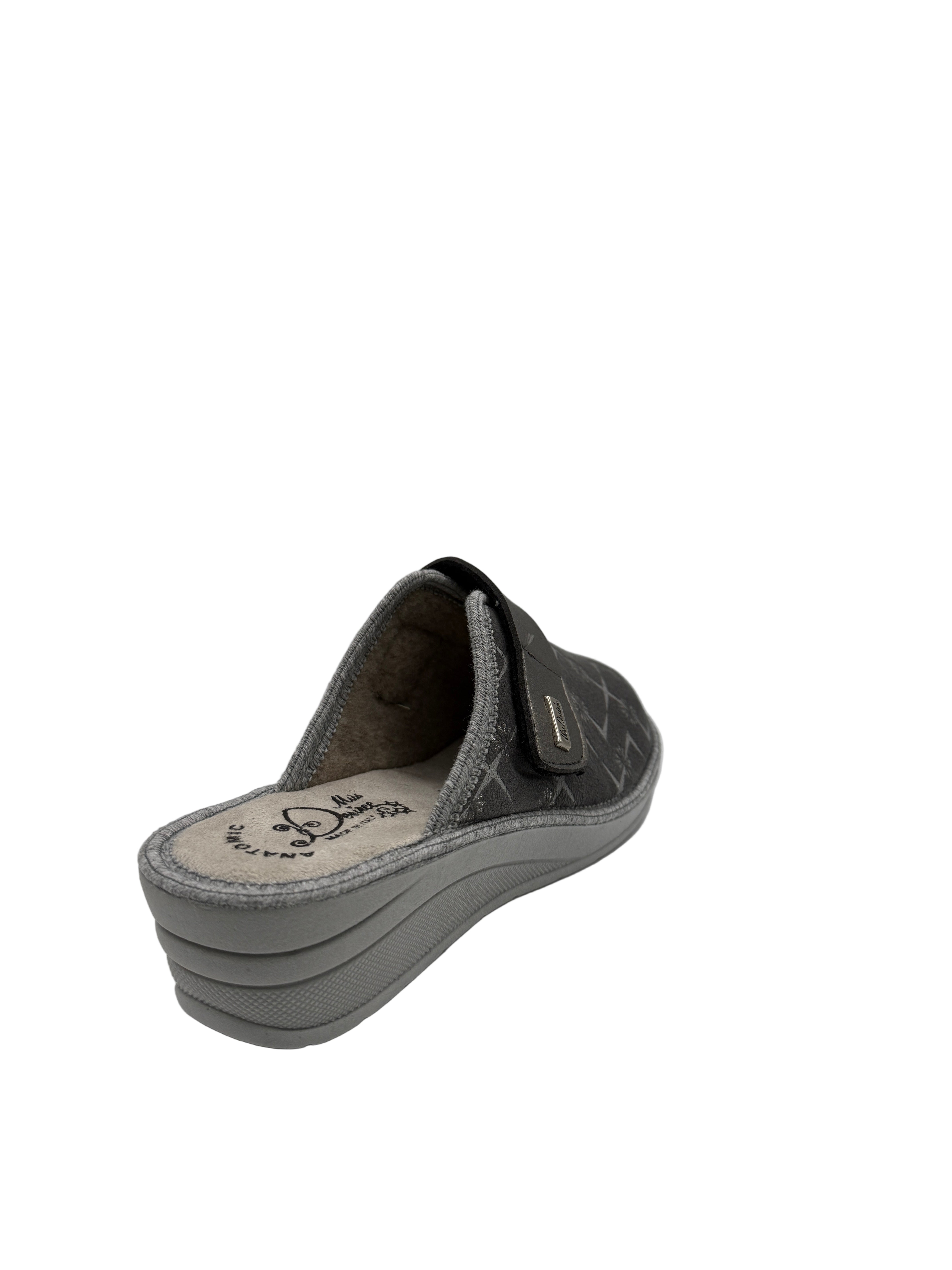 Diletta_pantofola con zeppa grigia