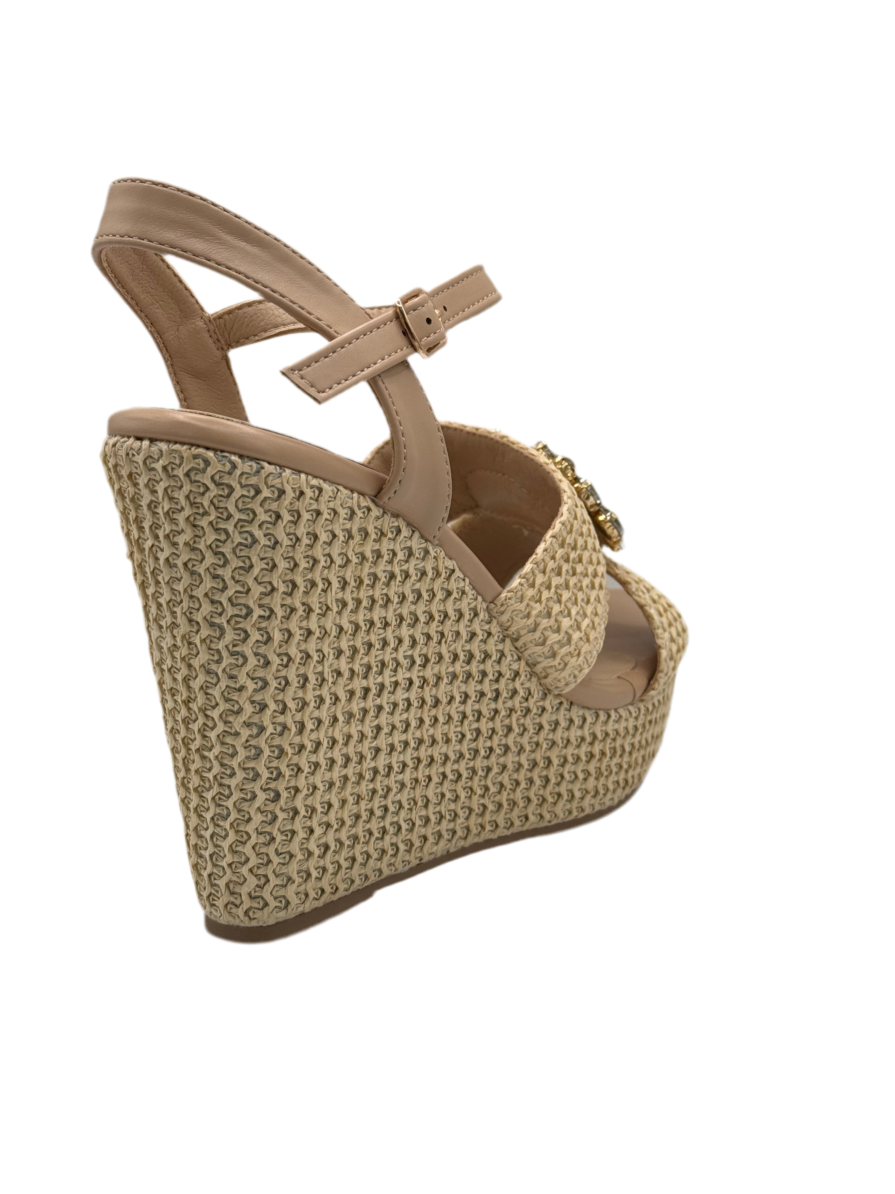 Egle_sandalo con zeppa