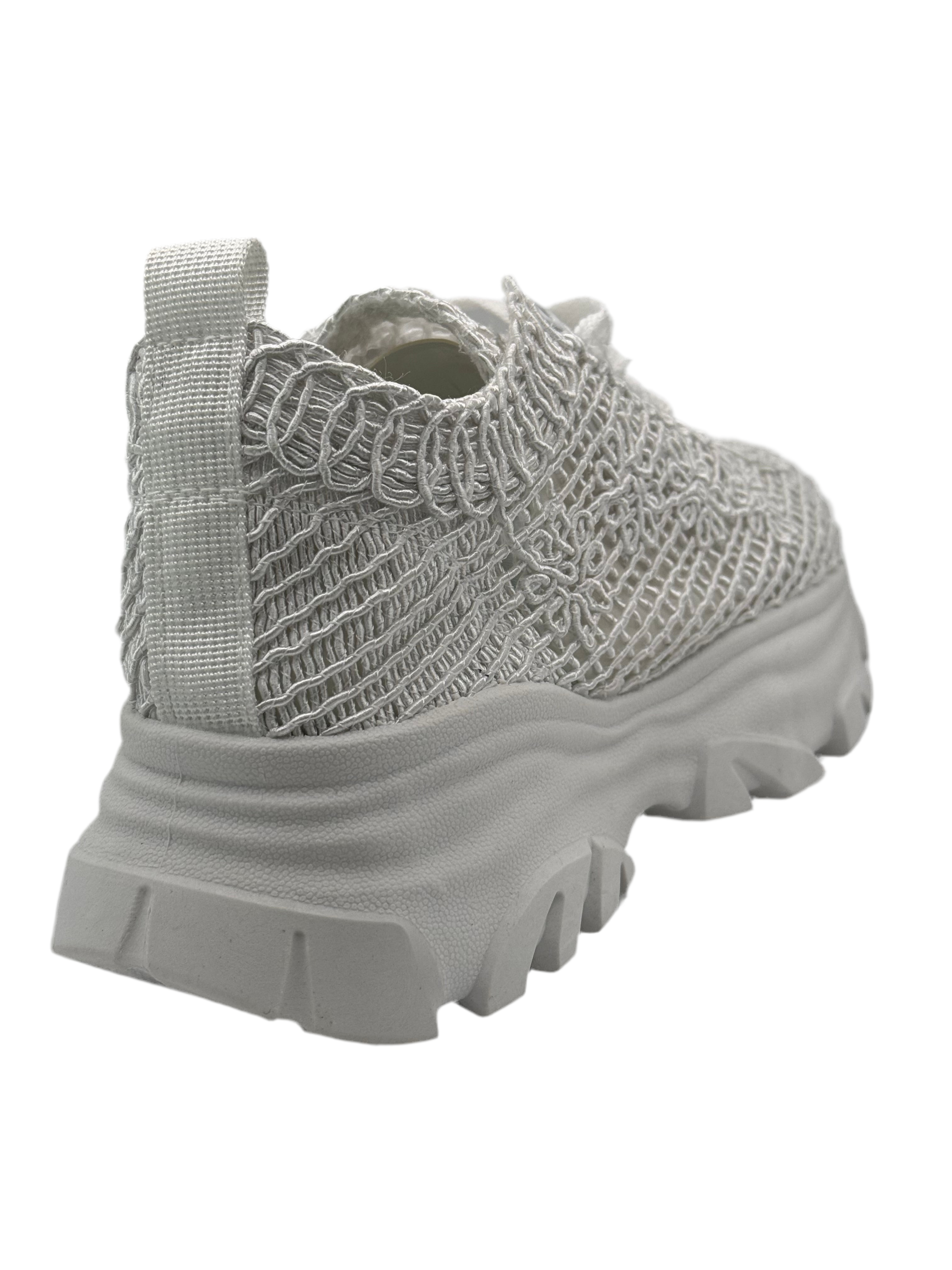 Melissa_sneakers bianca di tela ricamata