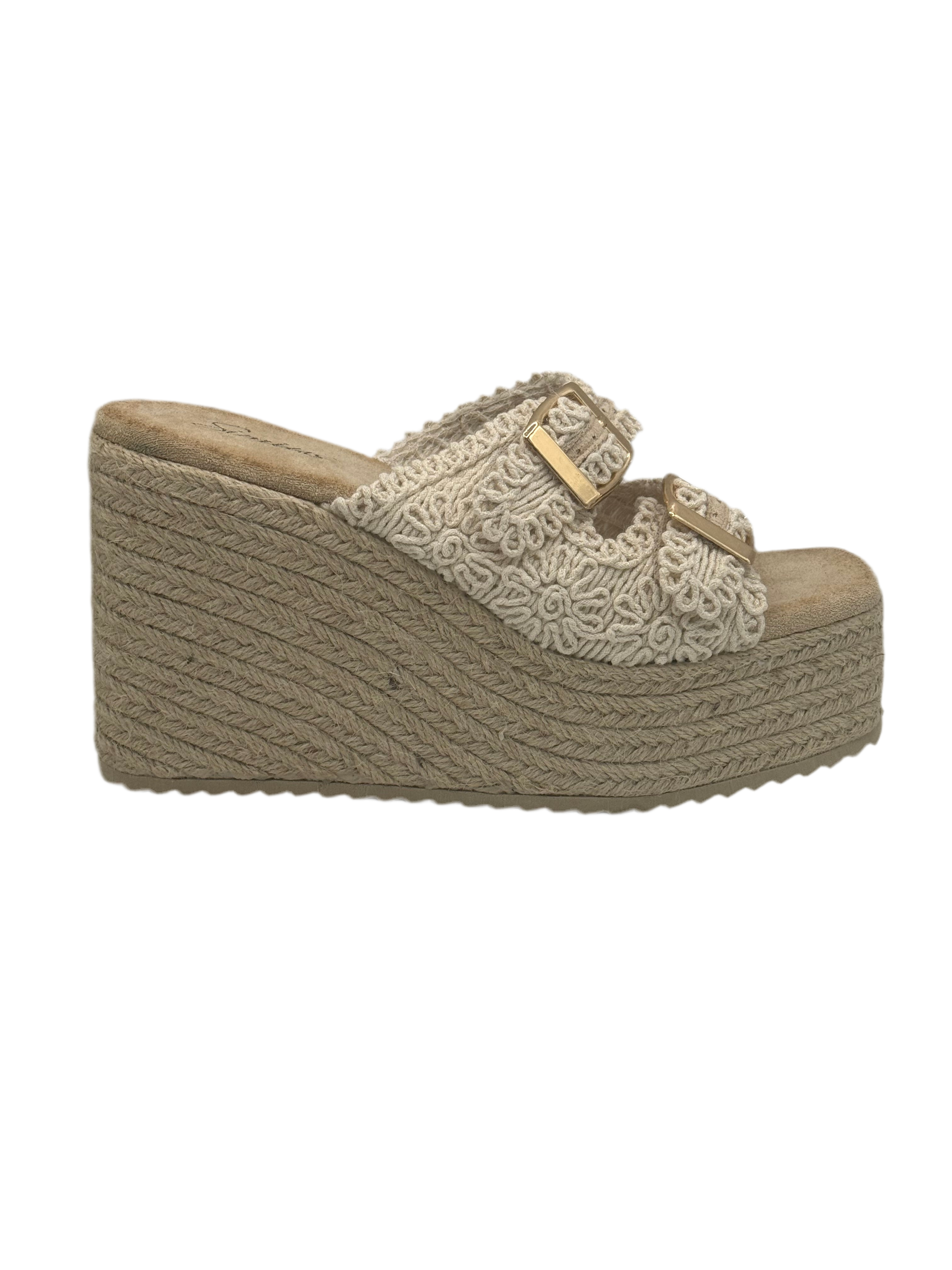 Lorita_sandalo con zeppa