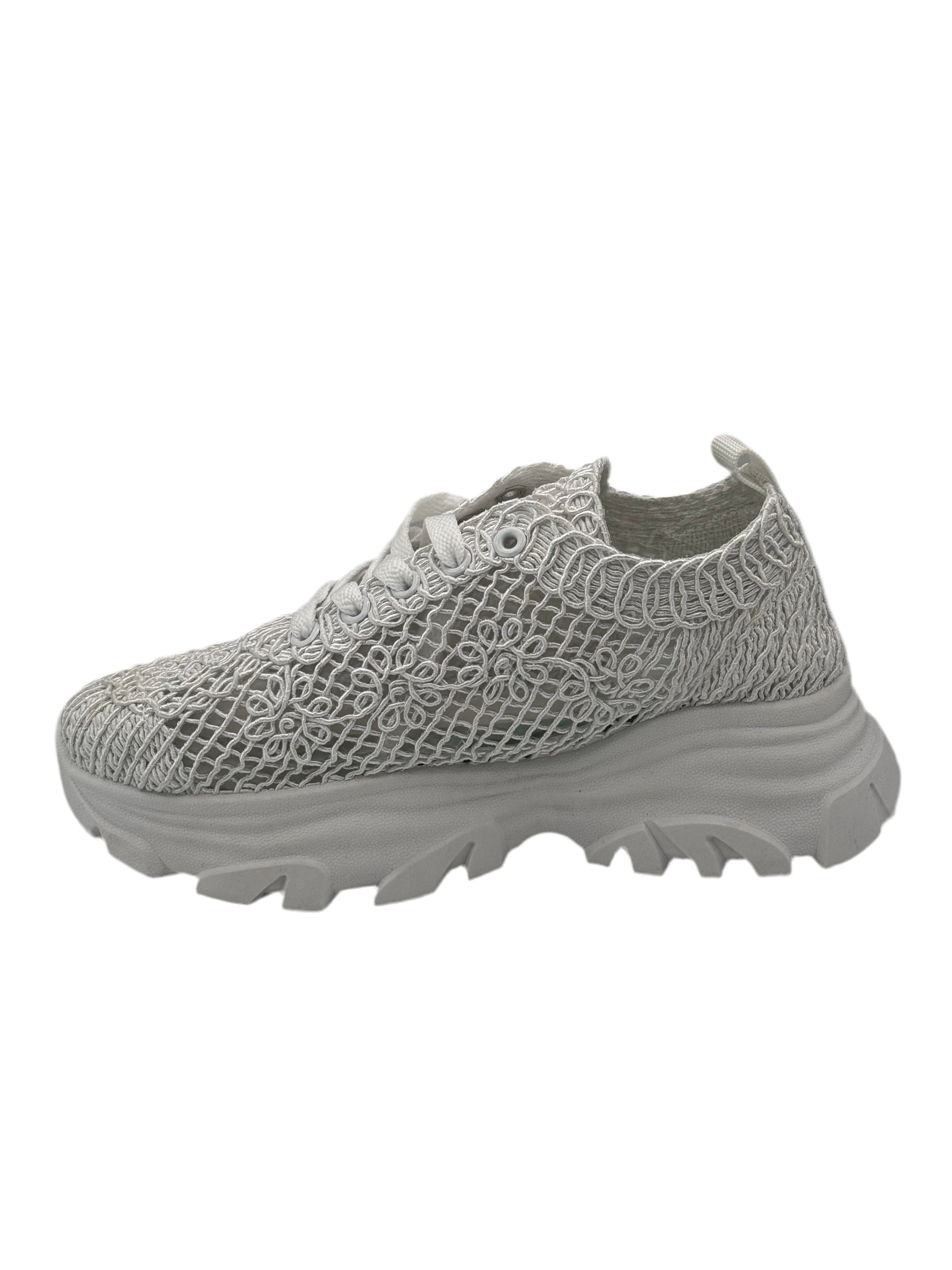 Melissa_sneakers di tela ricamata