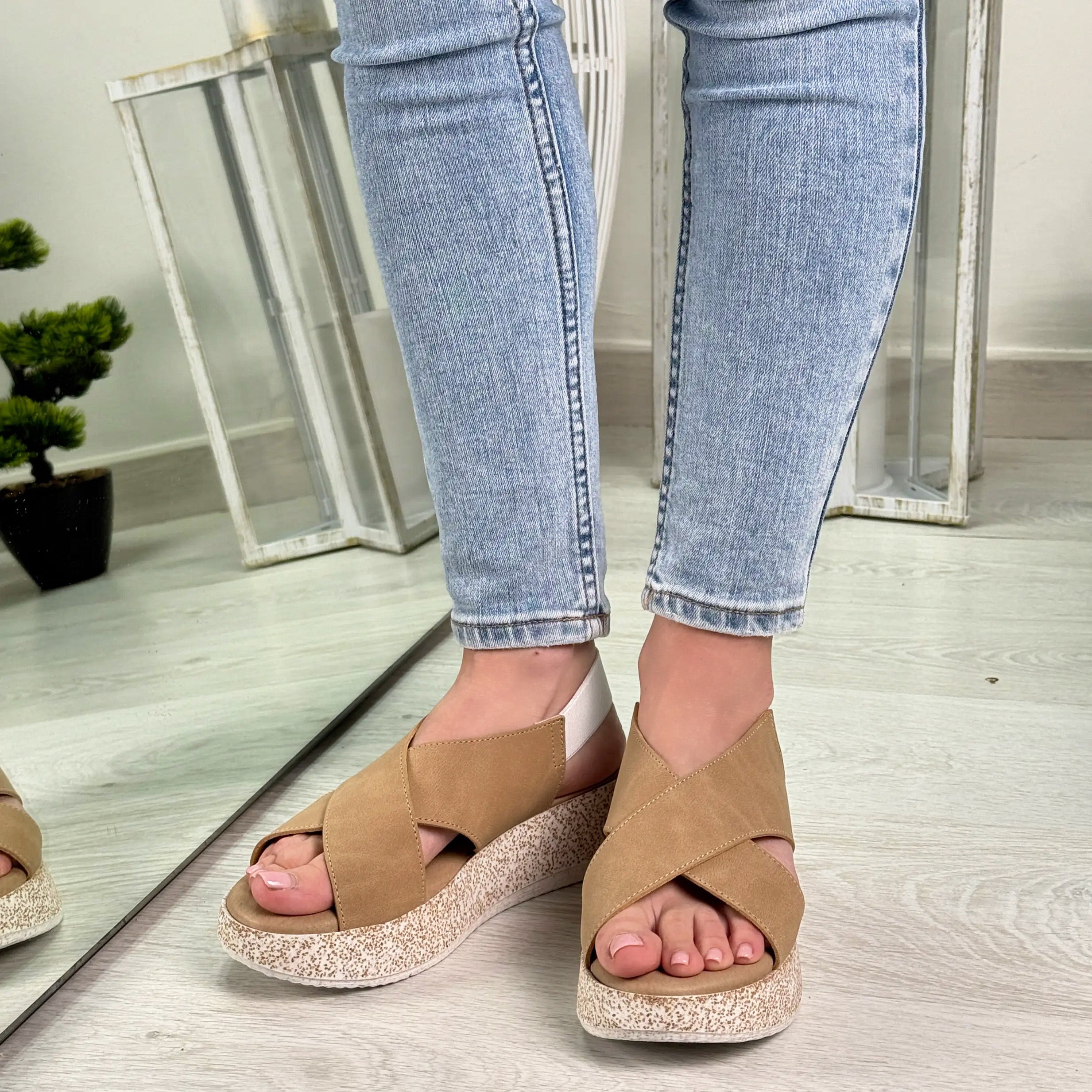 Angie sandalo comodo beige Made in Italy