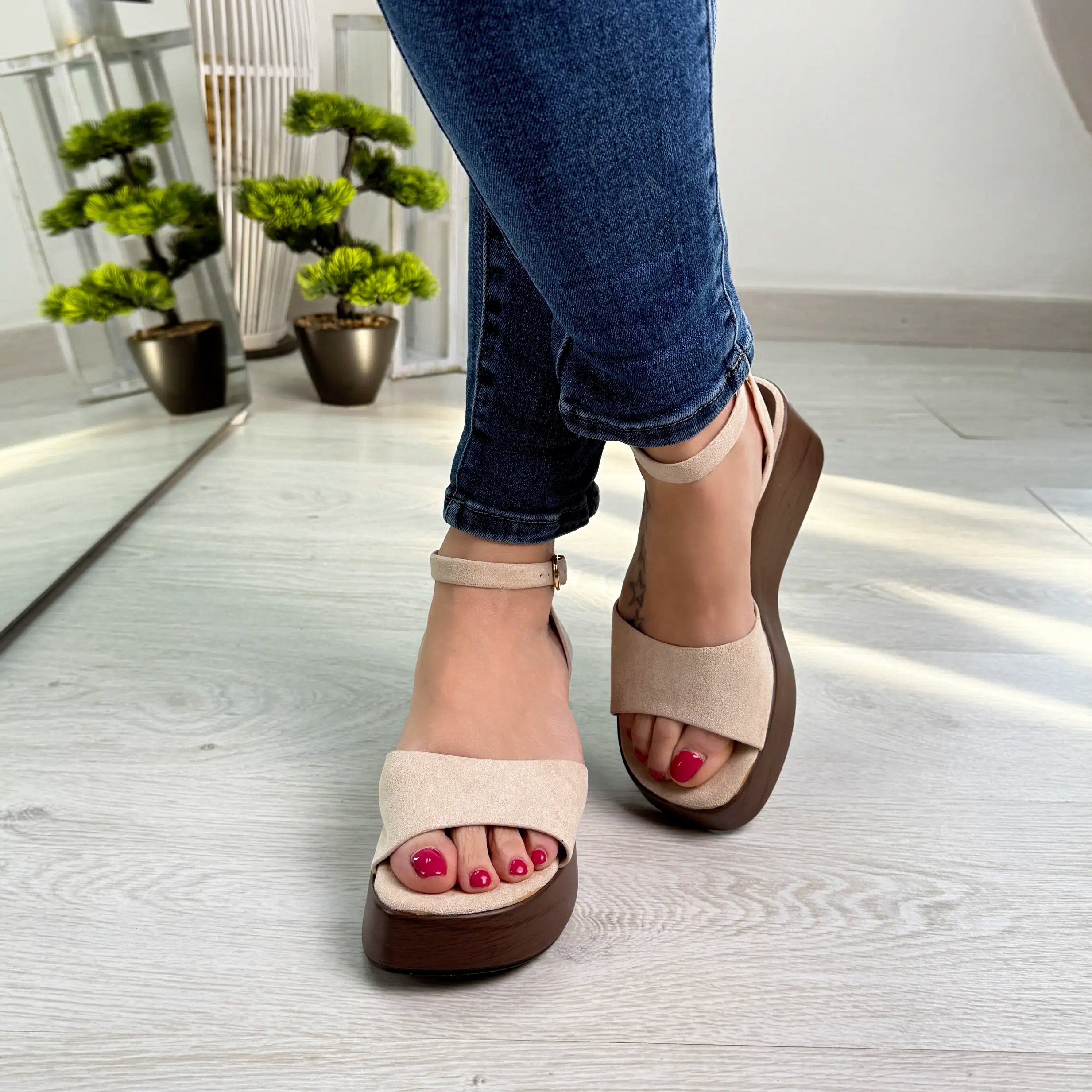 Helena sandalo comodo color khaki in camoscio