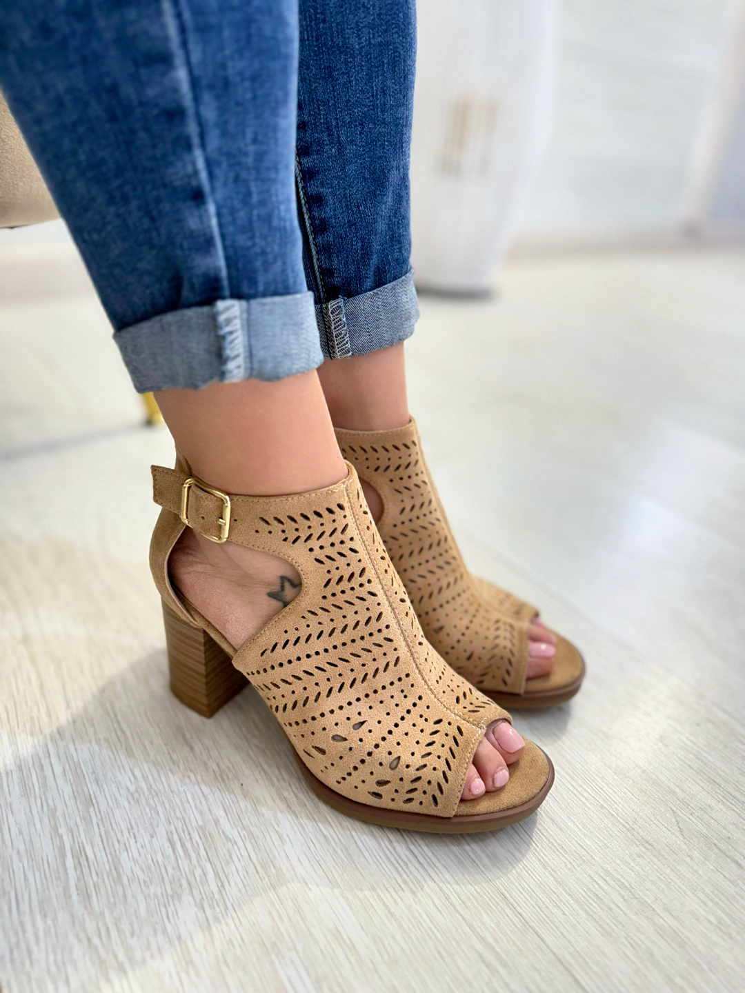 Valeria-sandalo con tacco