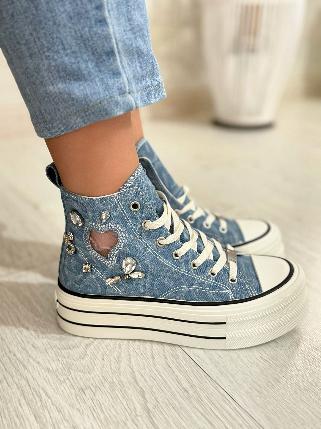 Clara_sneakers alta