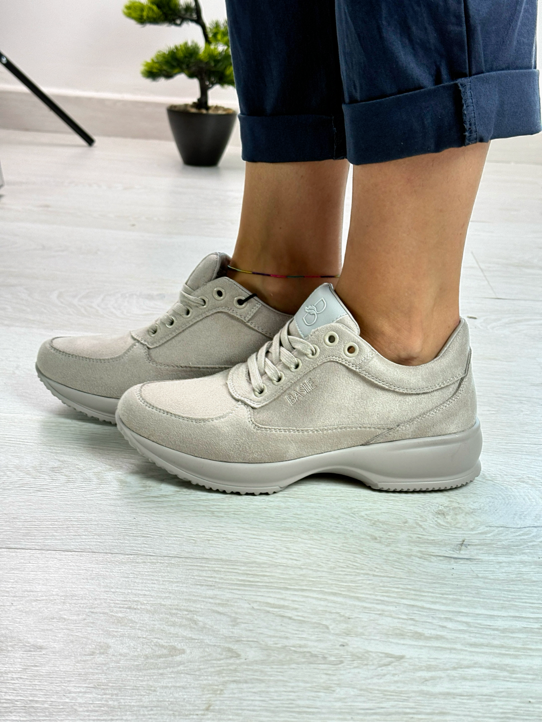 Basile_Scarpa grigia in camoscio