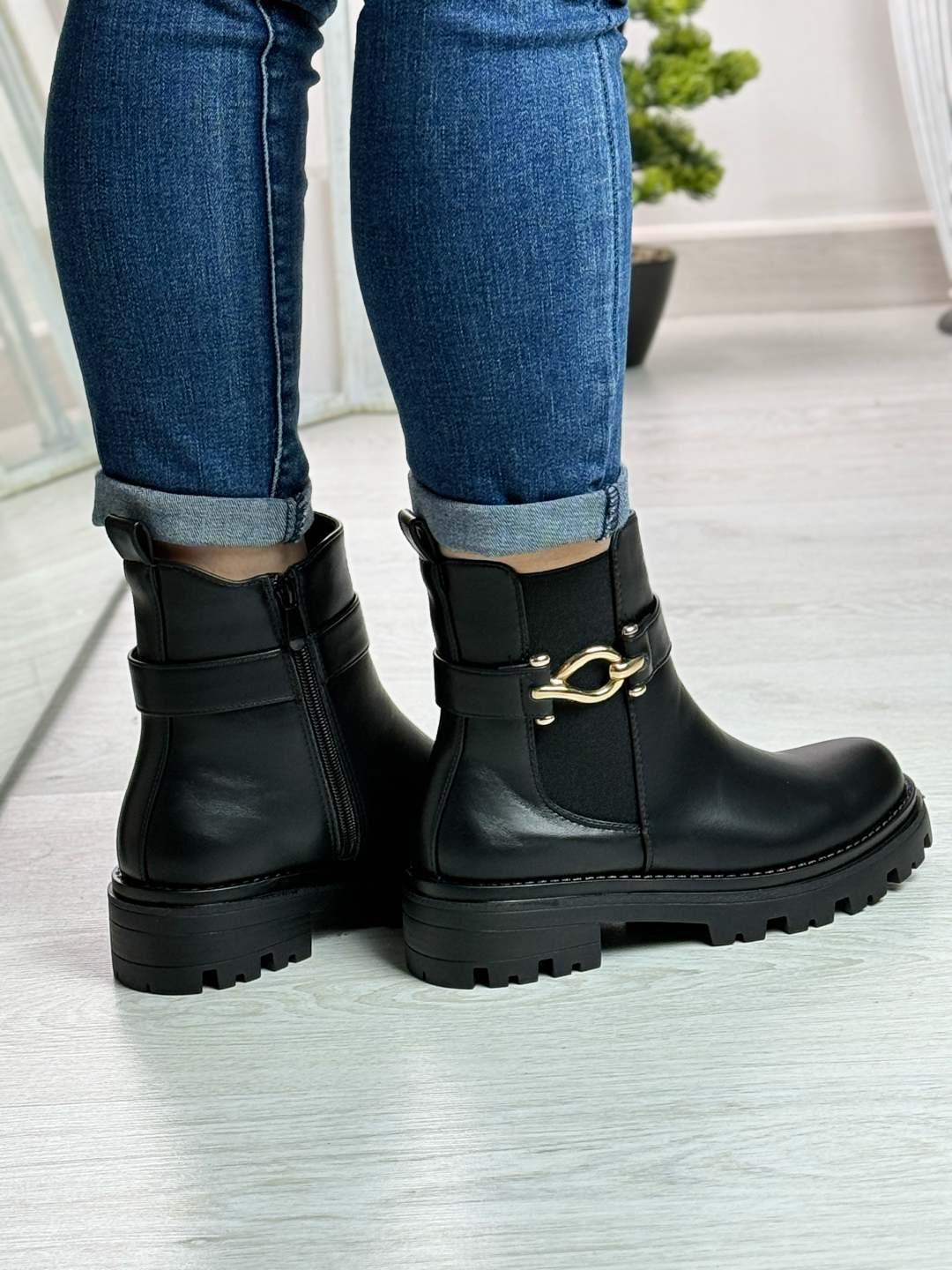 Eleonor_stivaletto nero