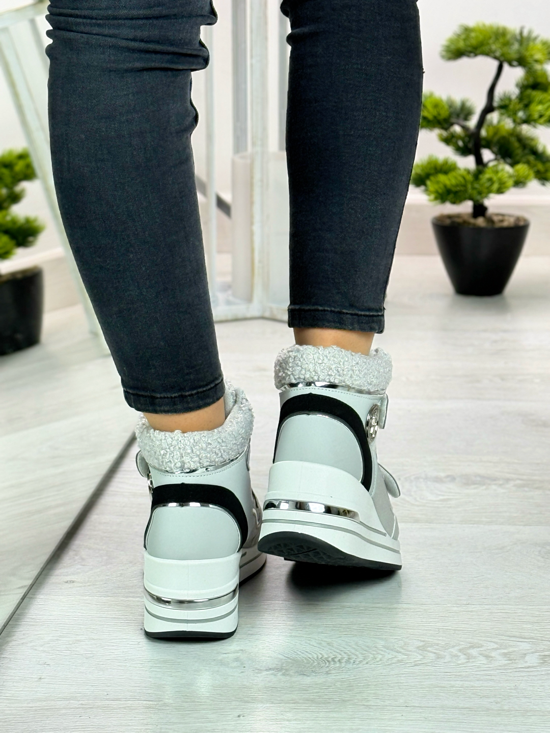 Ellie_sneakers grigie felpate all’interno