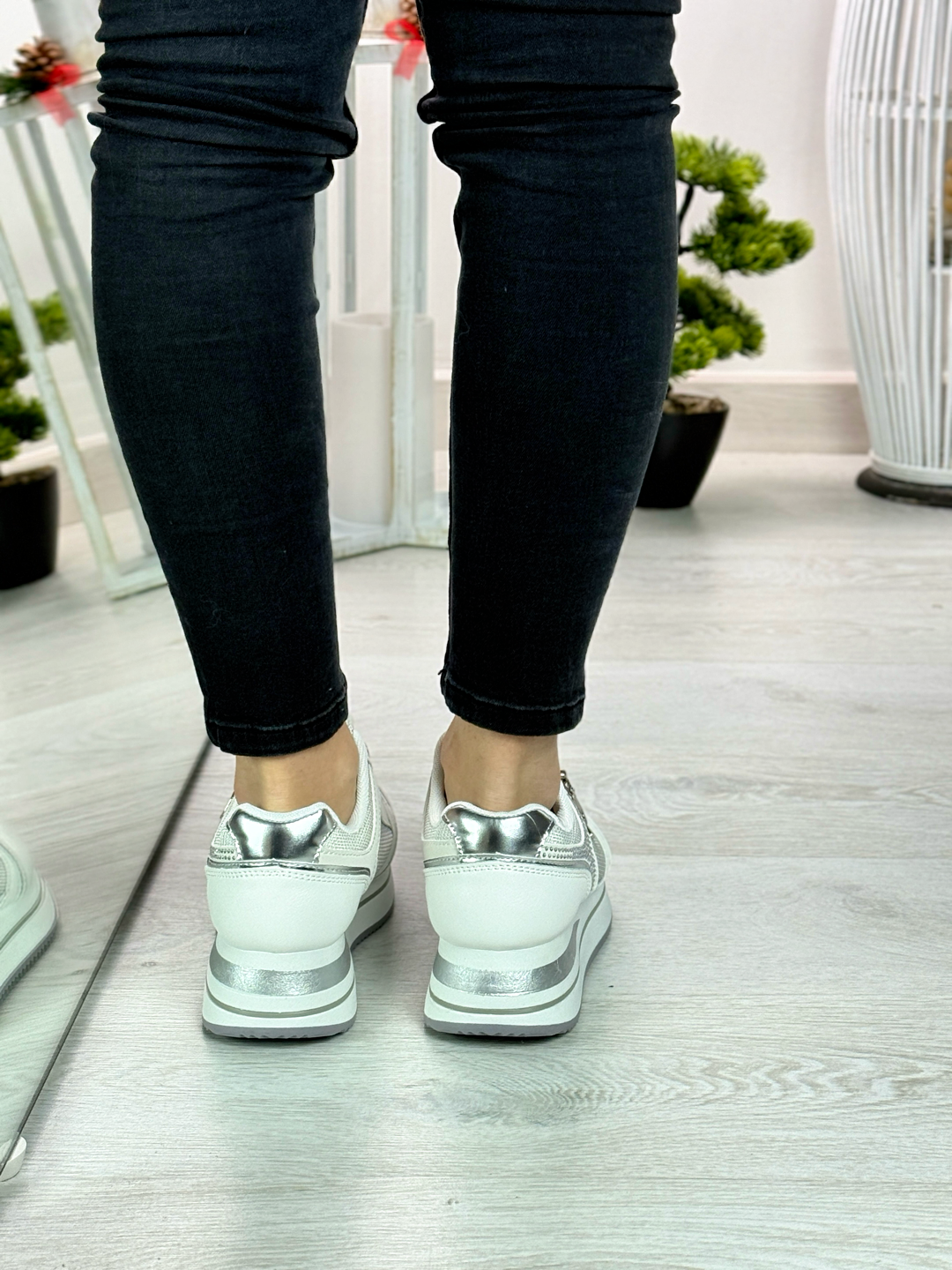 Edith_sneakers bianca