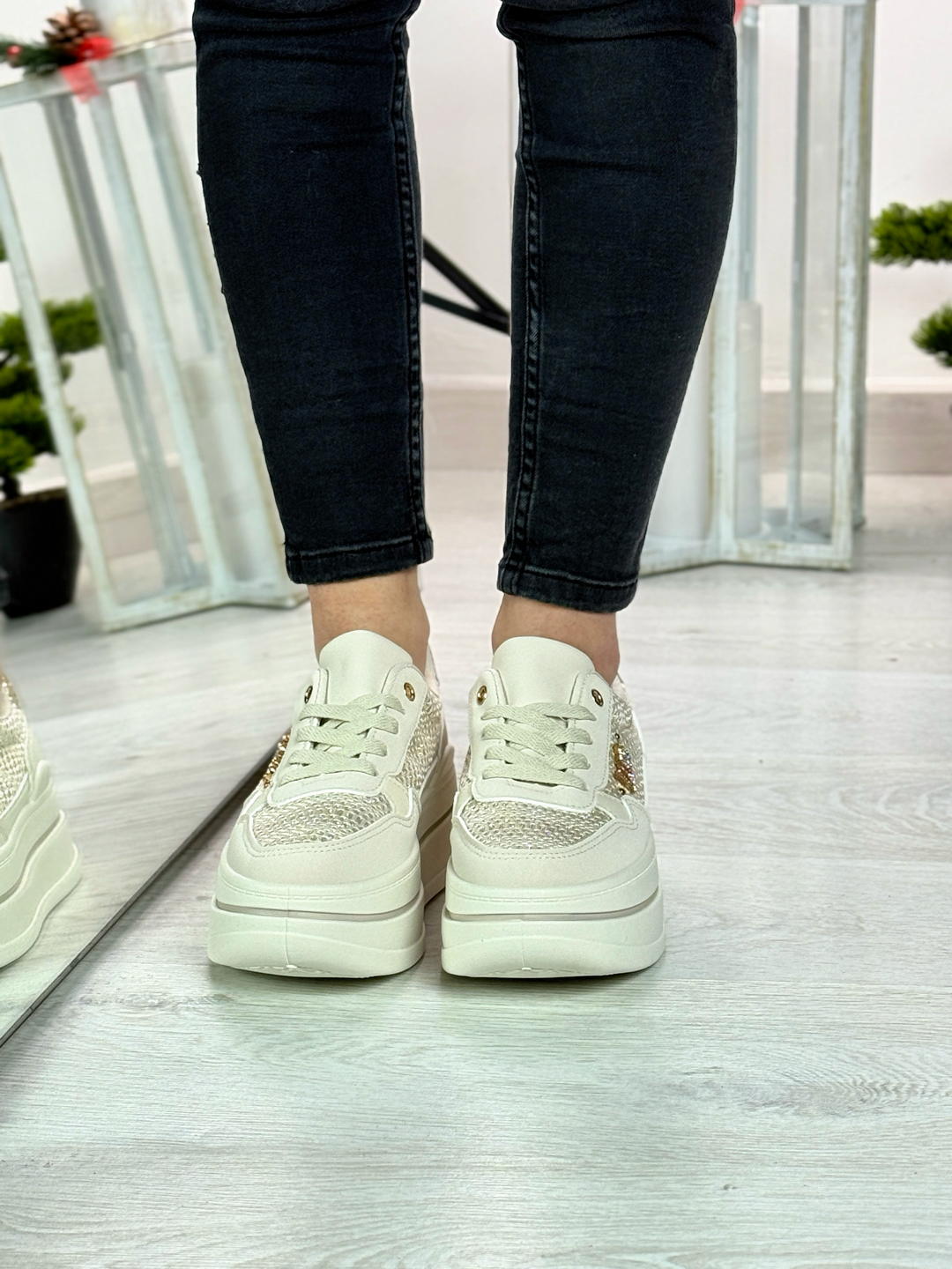 Lena_sneakers beige con plateau