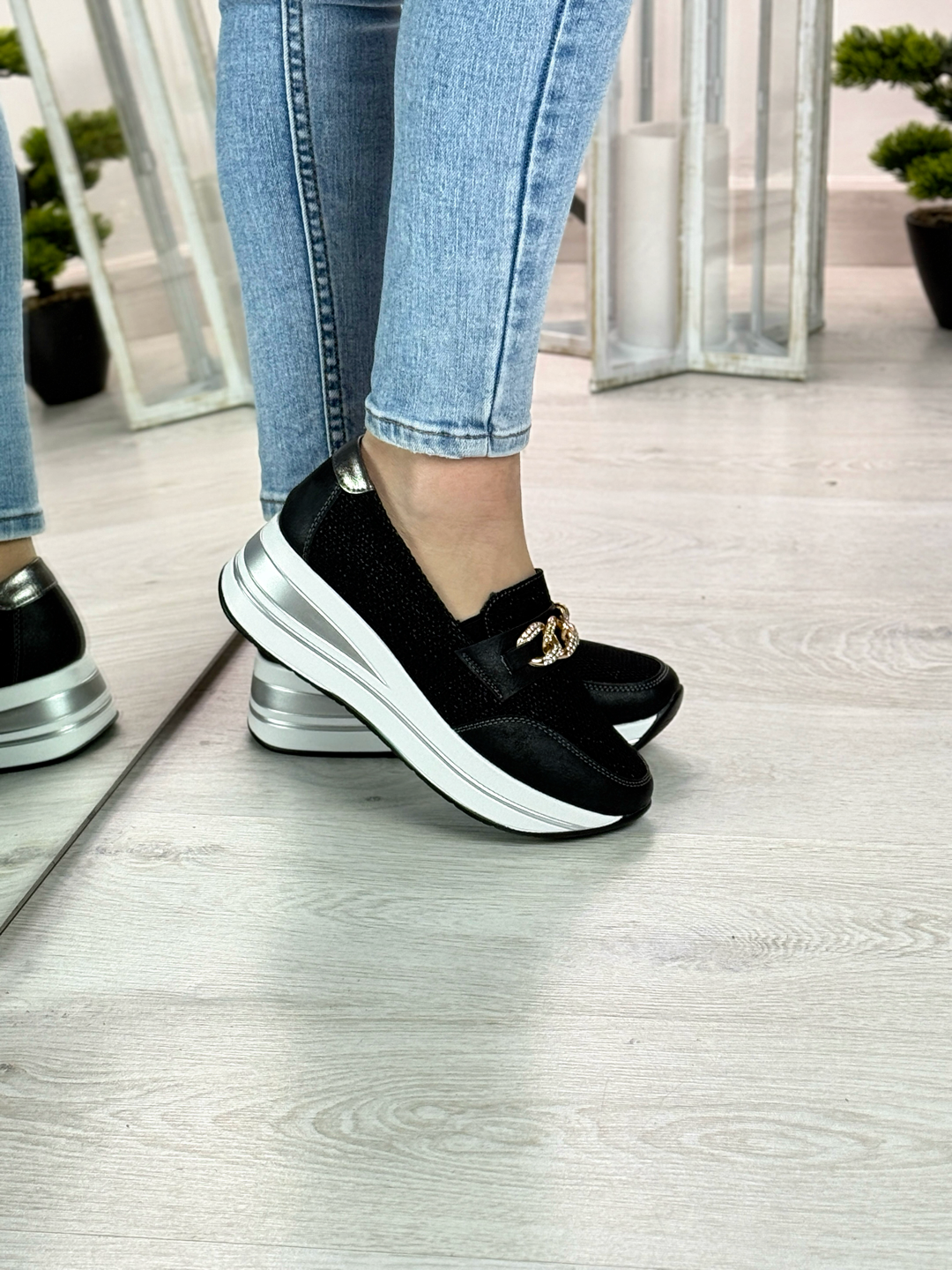 Meredith_mocassino comodo nero con zeppa