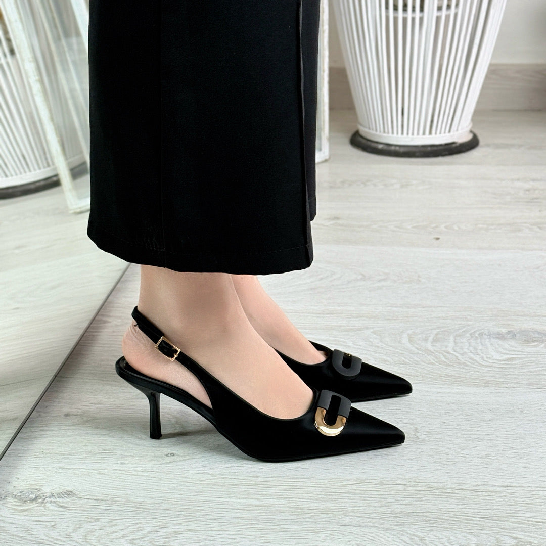 Seren_Decolletè nero con dettaglio