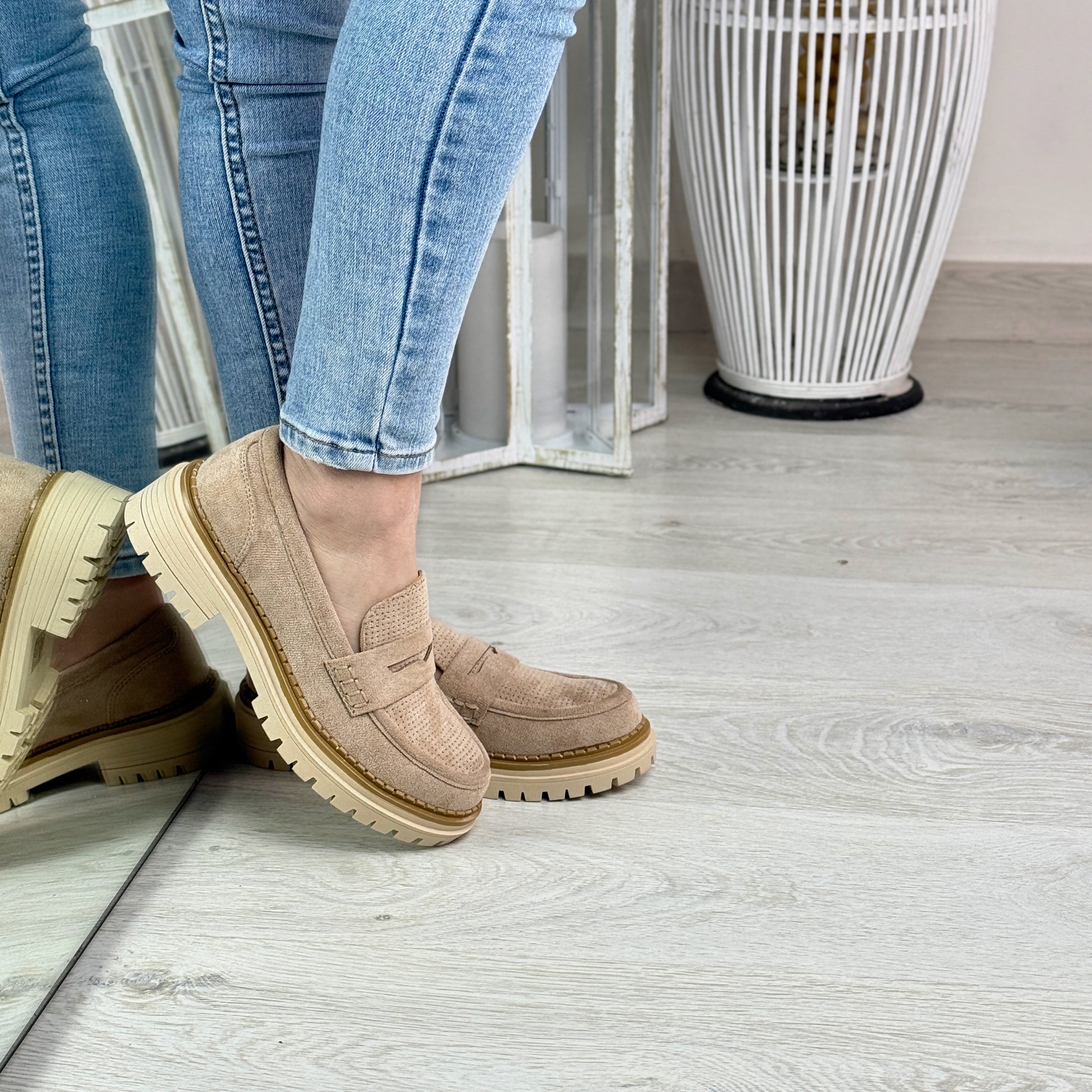 Margaret mocassino in camoscio beige