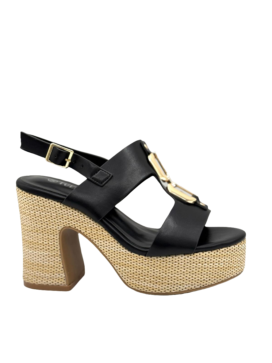 Chloe_sandalo alto