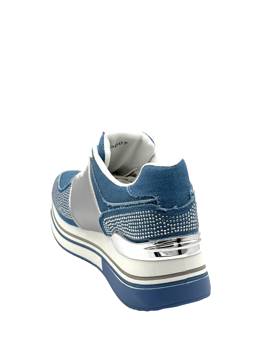 Cinzia_snekears azzurra