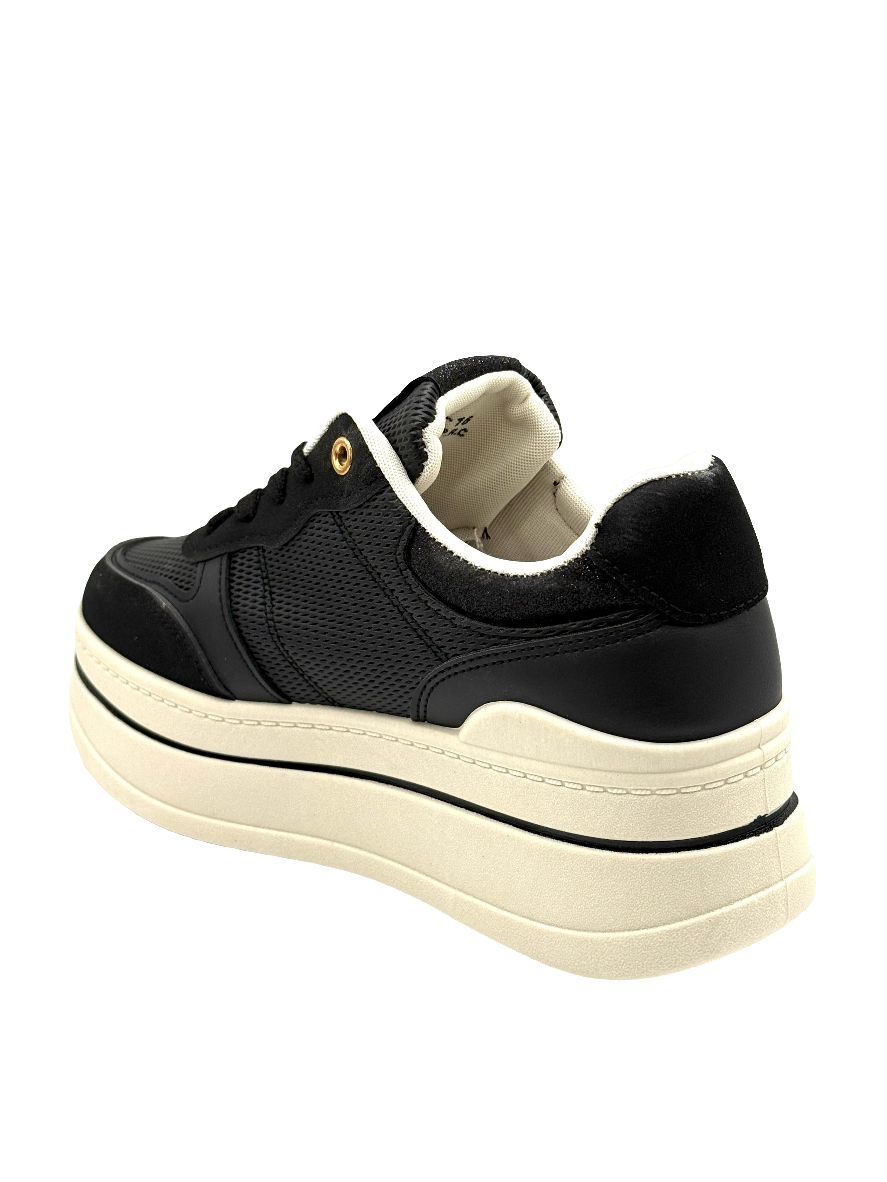 Giada-Scarpe nere con plateau