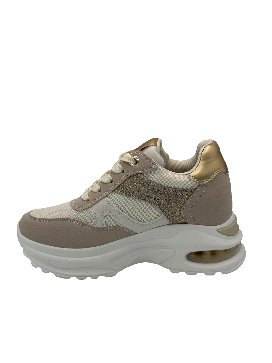 Alisia_scarpetta beige con zeppa